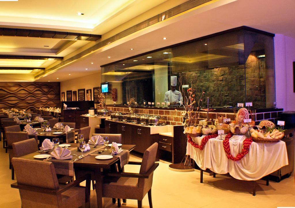 Cambay Resort Джапур Ресторан фото